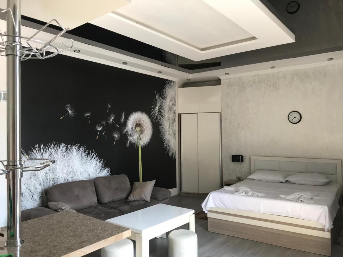 Hotel Chaika Kobuleti Extérieur photo