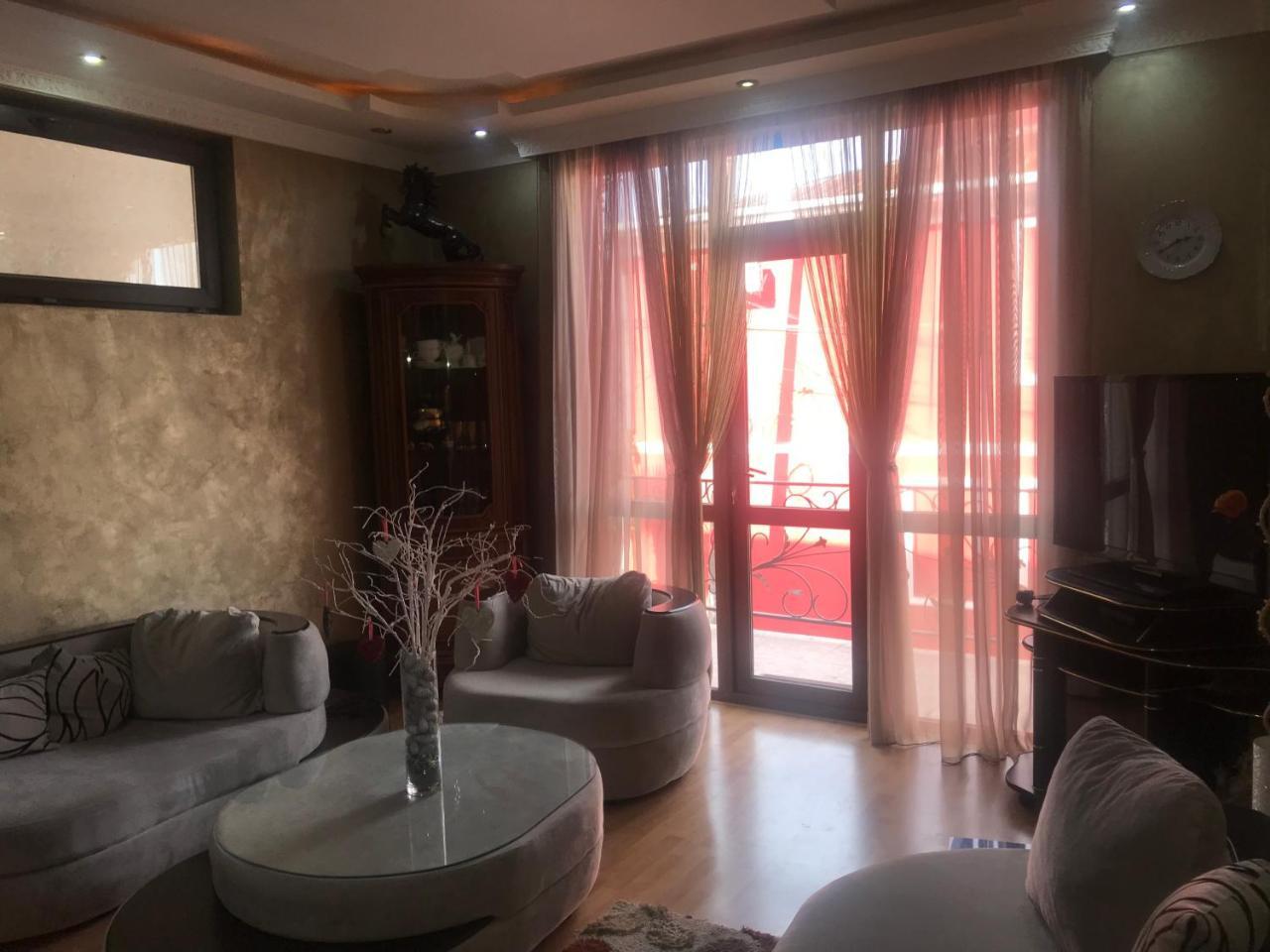 Hotel Chaika Kobuleti Extérieur photo